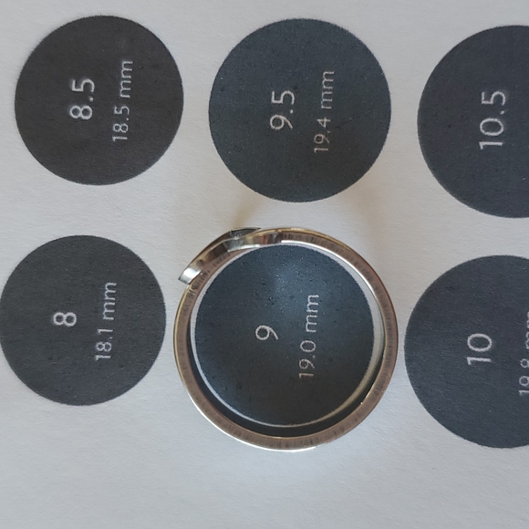 Heart ring - Picture 3 of 5